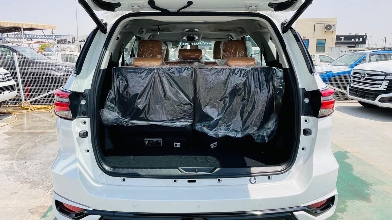 Toyota Fortuner SR5