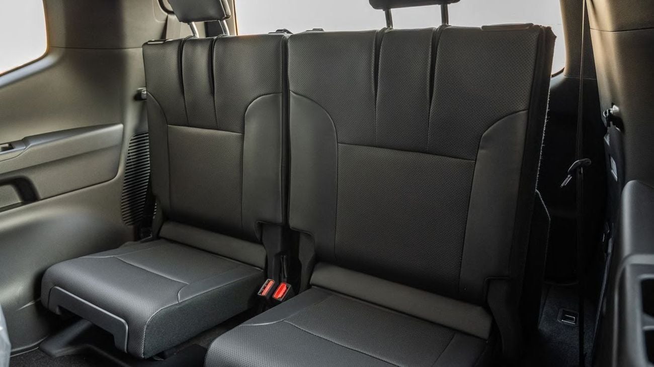 Toyota Land Cruiser TOYOTA LC 4.0 GXR HI(ATT BLACK INSIDE BLACK) 26YM