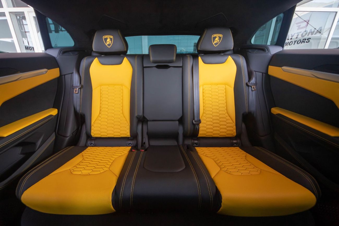 Lamborghini Urus STD 4.0T V8