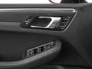 Porsche Macan Std 2.0L (260 HP) Std 2.0L (261 HP)