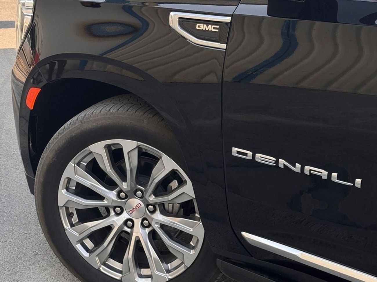 جي أم سي يوكون GMC Yukon Denali RHD Full Conversion