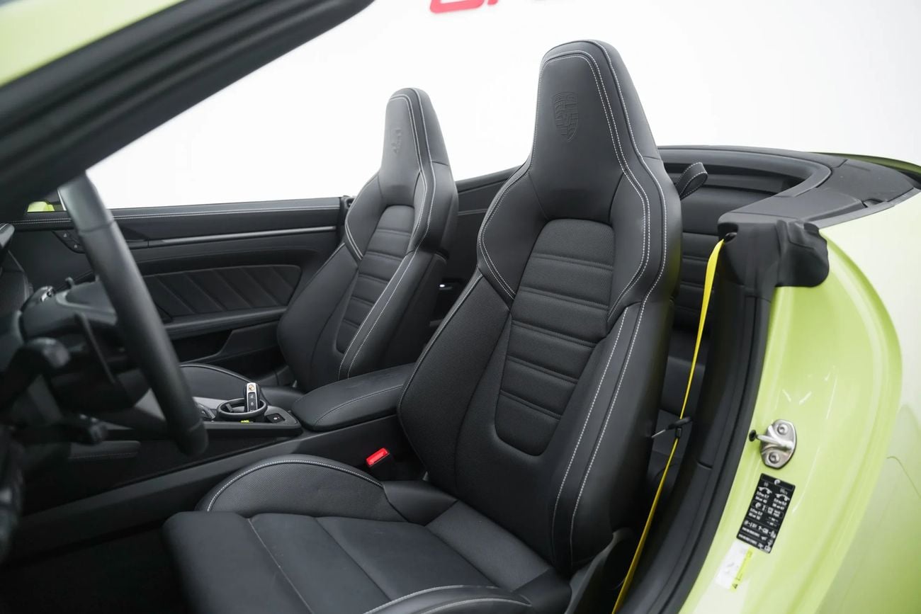 Porsche 911 CARRERA GTS