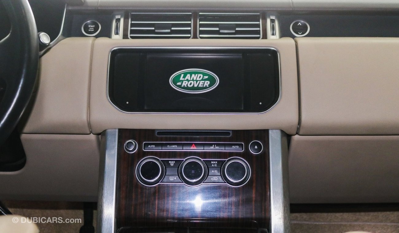 Land Rover Range Rover Sport HSE With Supercharged Badge