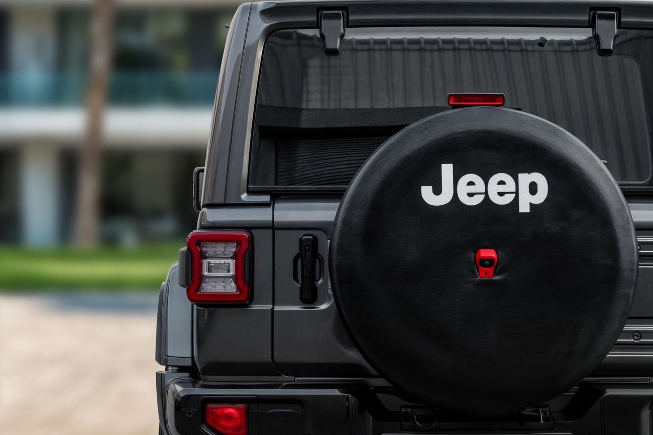 Jeep Wrangler Wrangler Sahara 3.6L | 2,057 P.M | 0% Downpayment | Excellent Condition!
