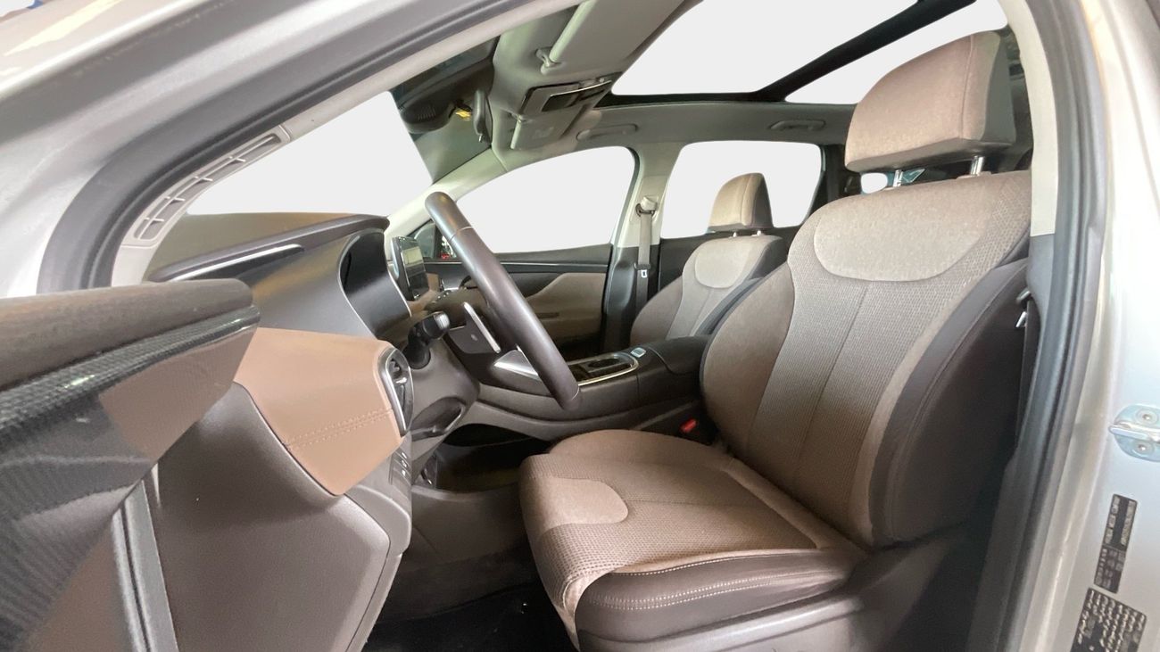 هيونداي سانتا في 2.5 GL COMFORT PLUS AUTO 2WD | شامل الضمان | 0 ﺪﻔﻋﺓ ﺃﻮﻟﻯ