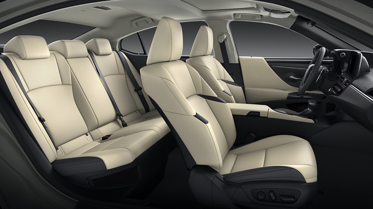 Lexus ES 300 interior - Seats