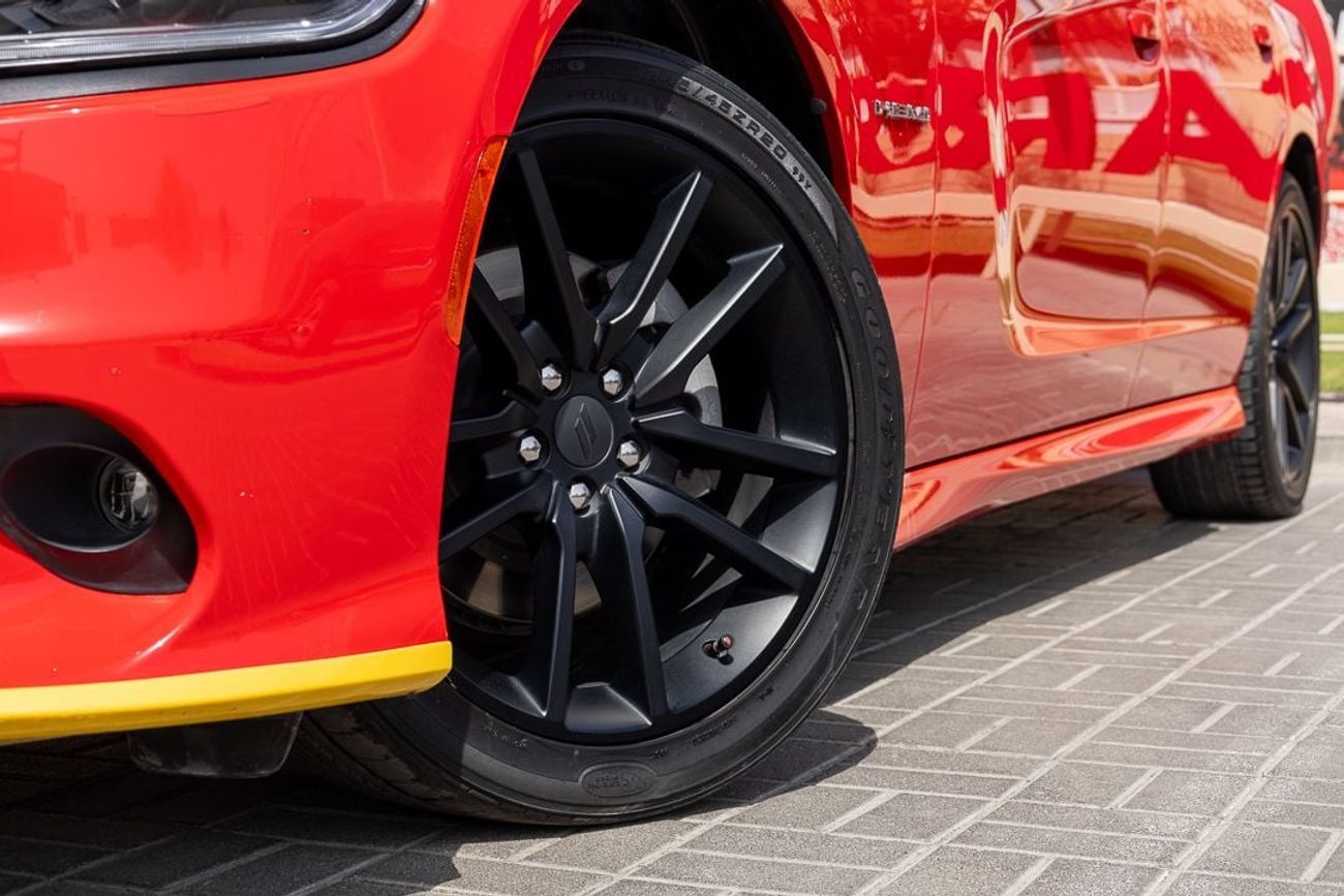 Dodge Charger R/T 5.7L