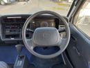 Toyota Hiace TOYOTA HIACE COMMUTER VAN RHD 2001 MODEL 3.0 L DIESEL AUTOMATIC(PM01315)