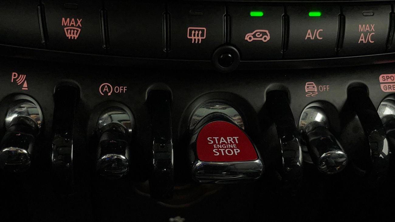 Mini Cooper STD 1.5 | Zero Down Payment | Home Test Drive