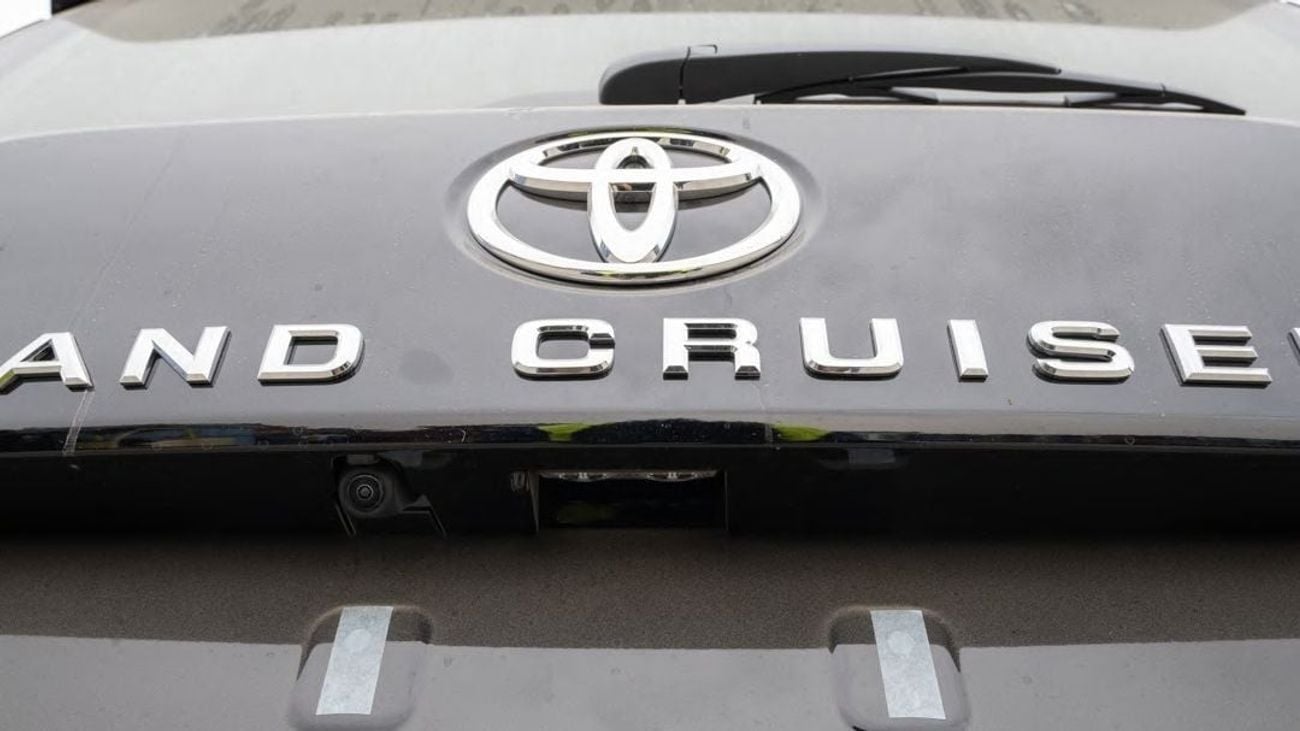Toyota Land Cruiser VX 3.5L