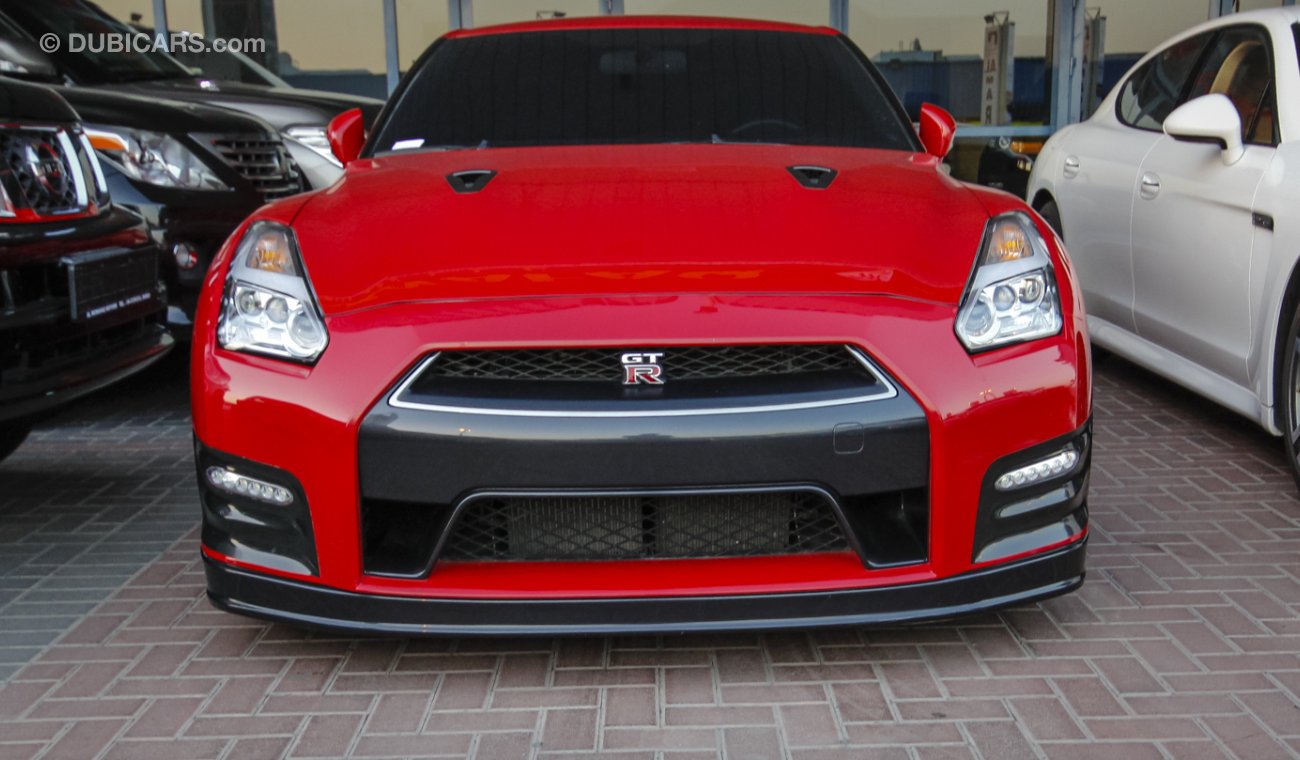 نيسان GT-R