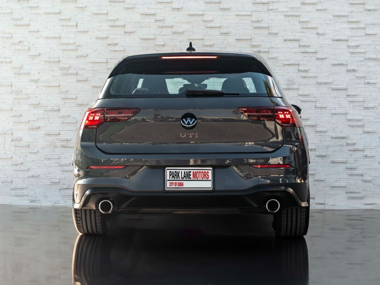 فولكس واجن جولف GTI 