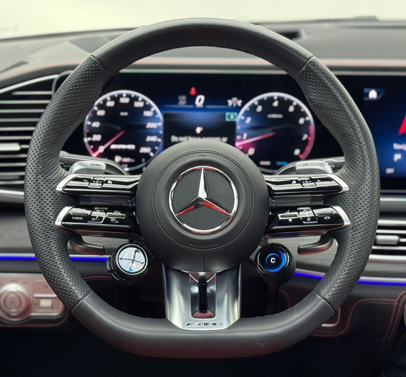 مرسيدس بنز GLE 53 AMG كوبيه 2024 Mercedes-AMG GLE 53 4MATIC+, Night Pack, Fully Loaded, 2029 Agency Warranty+ Service Contract,