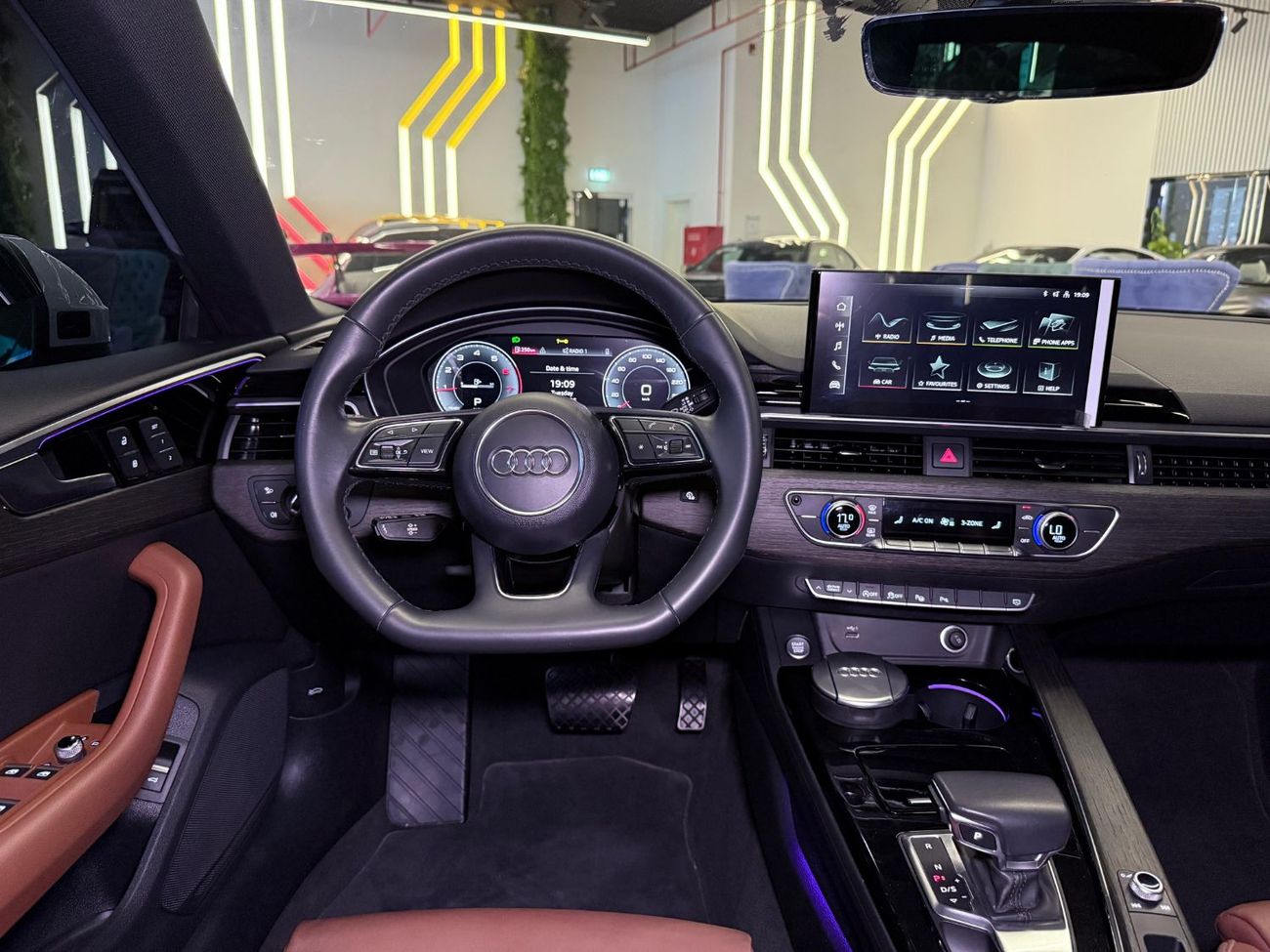 Audi A5 40 TFSI S Line 2.0L (190 HP) 2022 Audi A5 40 TFSI S-line - GCC - Good Condition -Just 1,500 Monthly