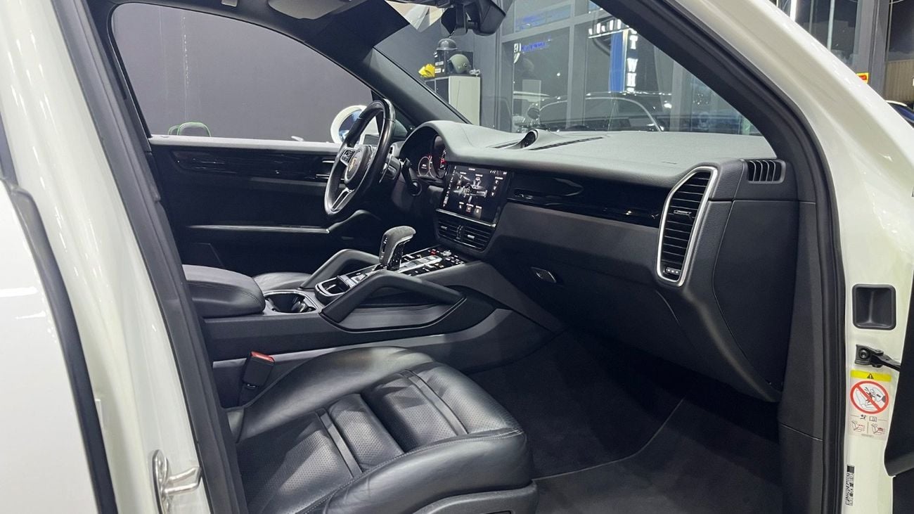 Porsche Cayenne STD