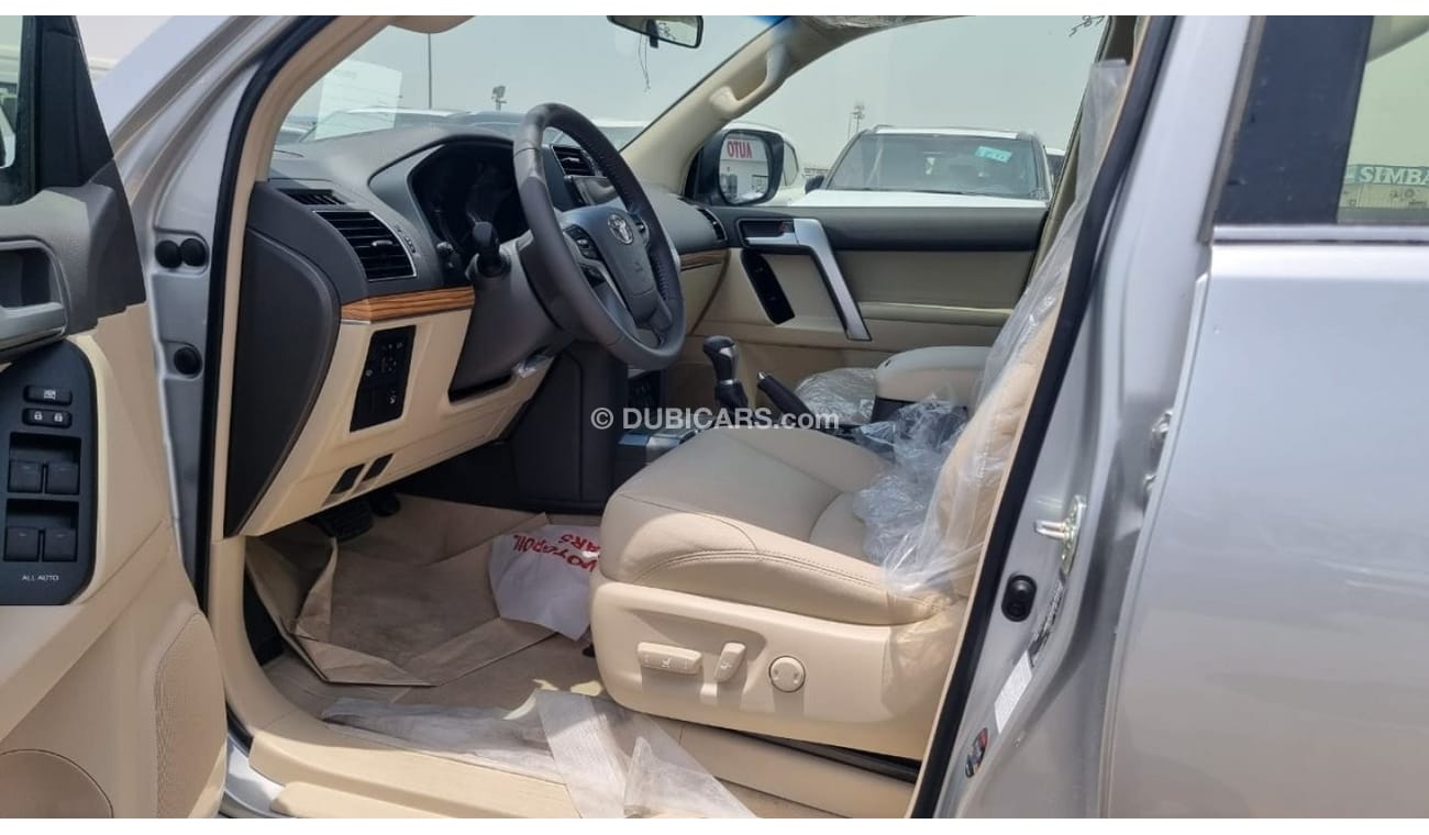 Toyota Prado TOYOTA PRADO 4.0 VX SILVER SUNROOF FULL OPTION 2023 MY