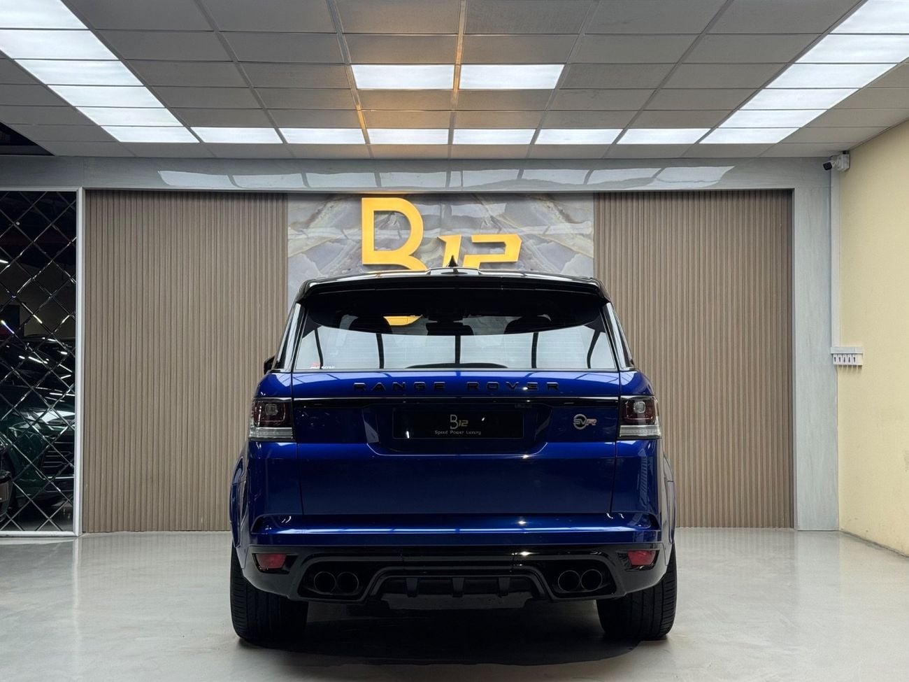 Land Rover Range Rover Sport SVR Carbon Edition 5.0L