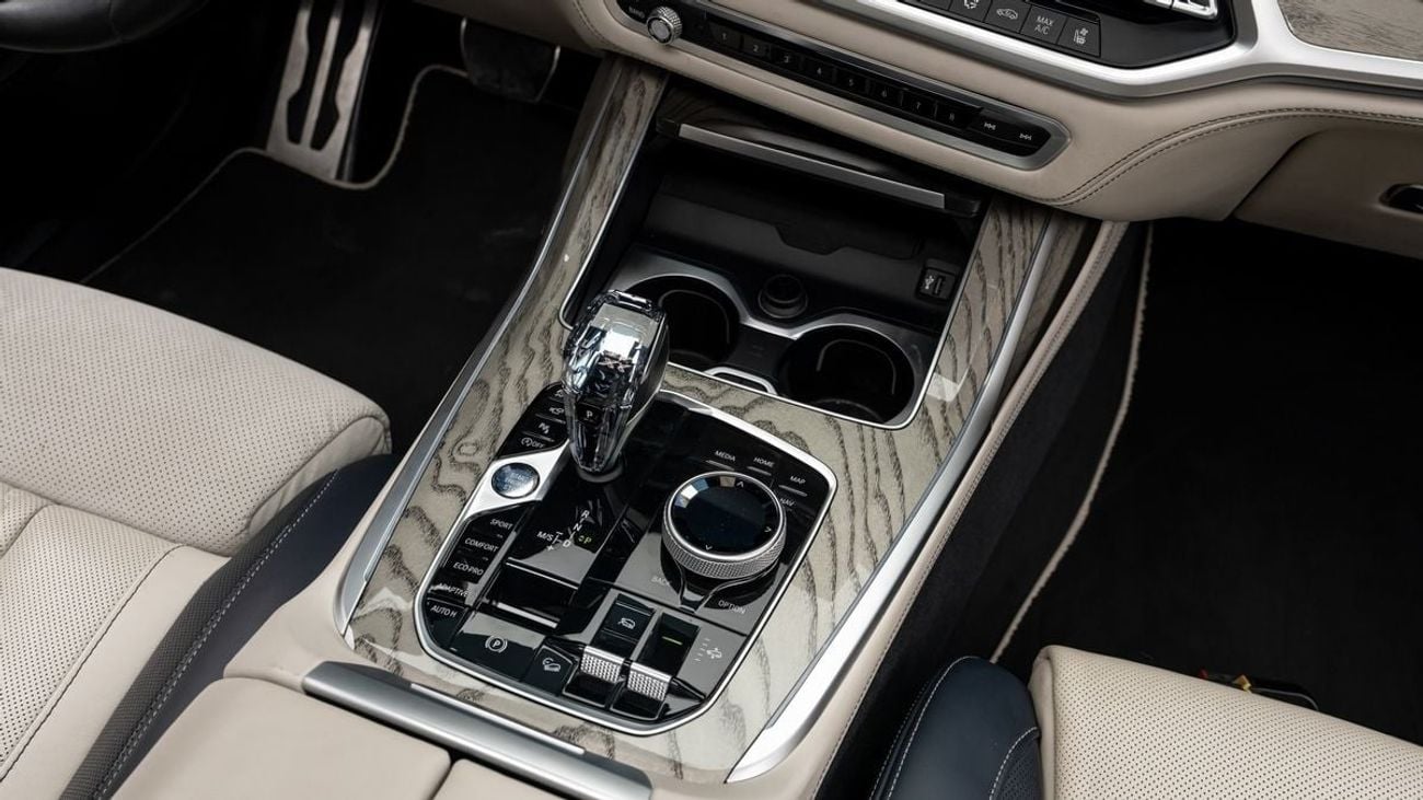 BMW X7 XDrive50i - 2019 - GCC Specs