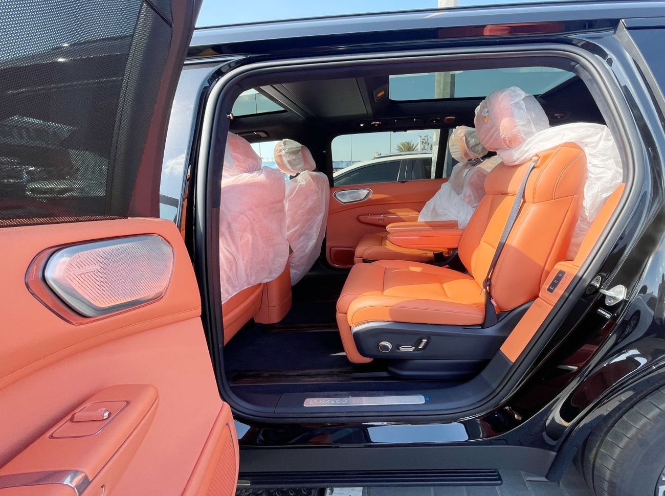 Lynk & Co 900 EM-P: A Chinese High-tech PHEV With 725 HP