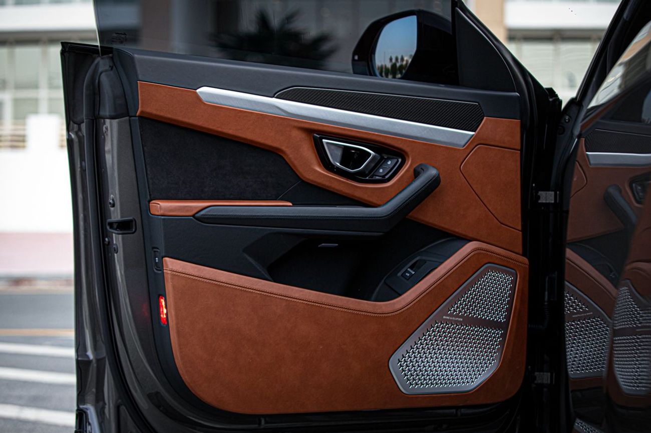 لامبورغيني اوروس S 4.0T V8