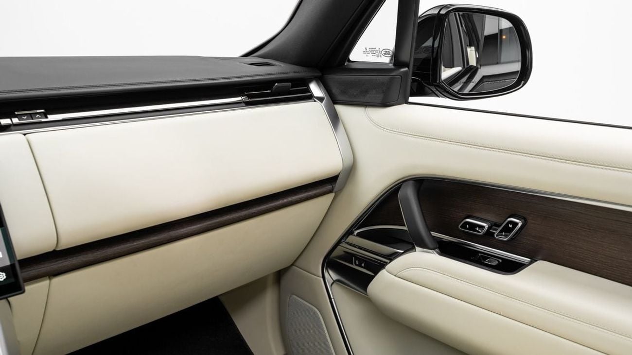 لاند روفر رينج روفر HSE P530 - 2023 - GCC Specs - Under Warranty and Service Contract