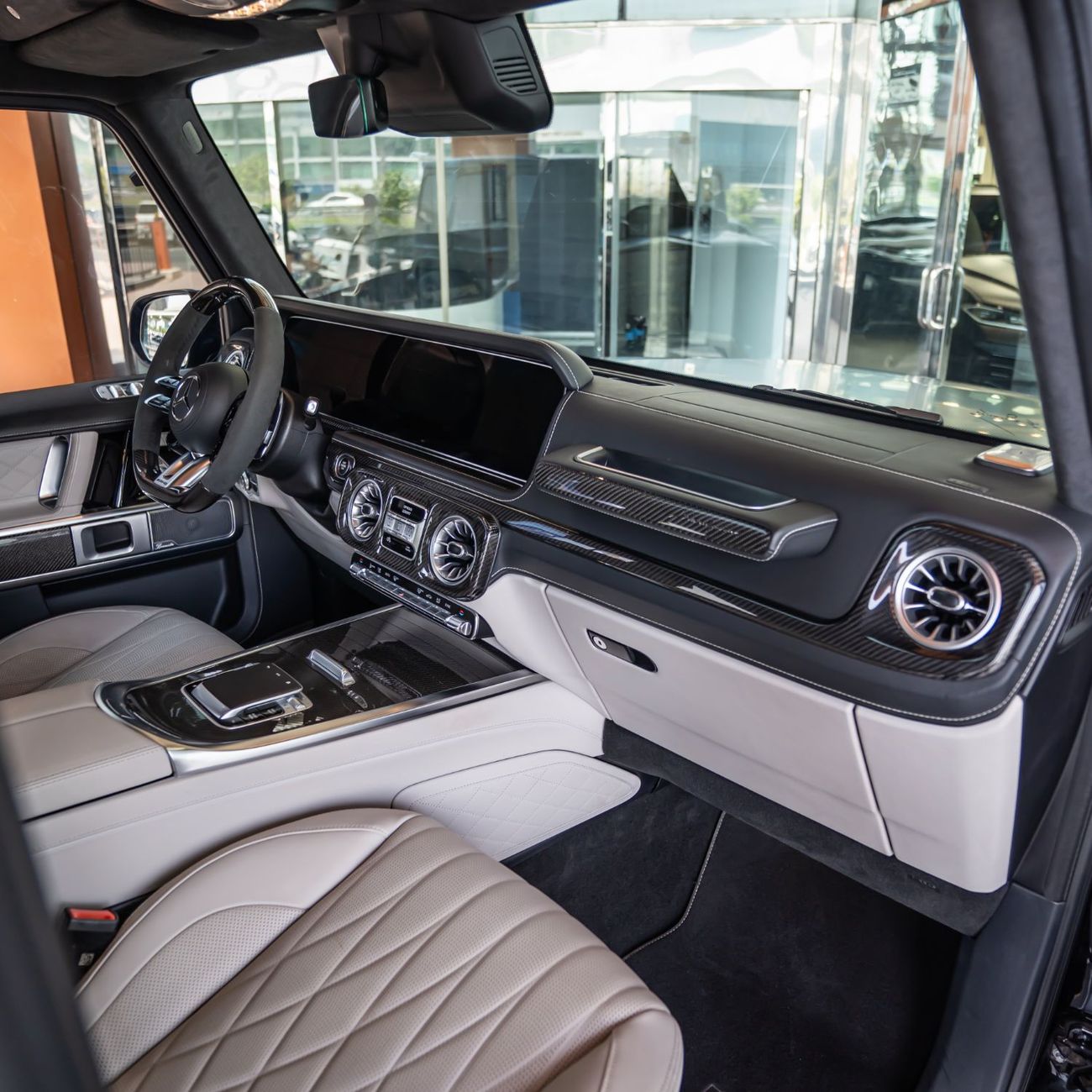 مرسيدس بنز G 63 AMG STD