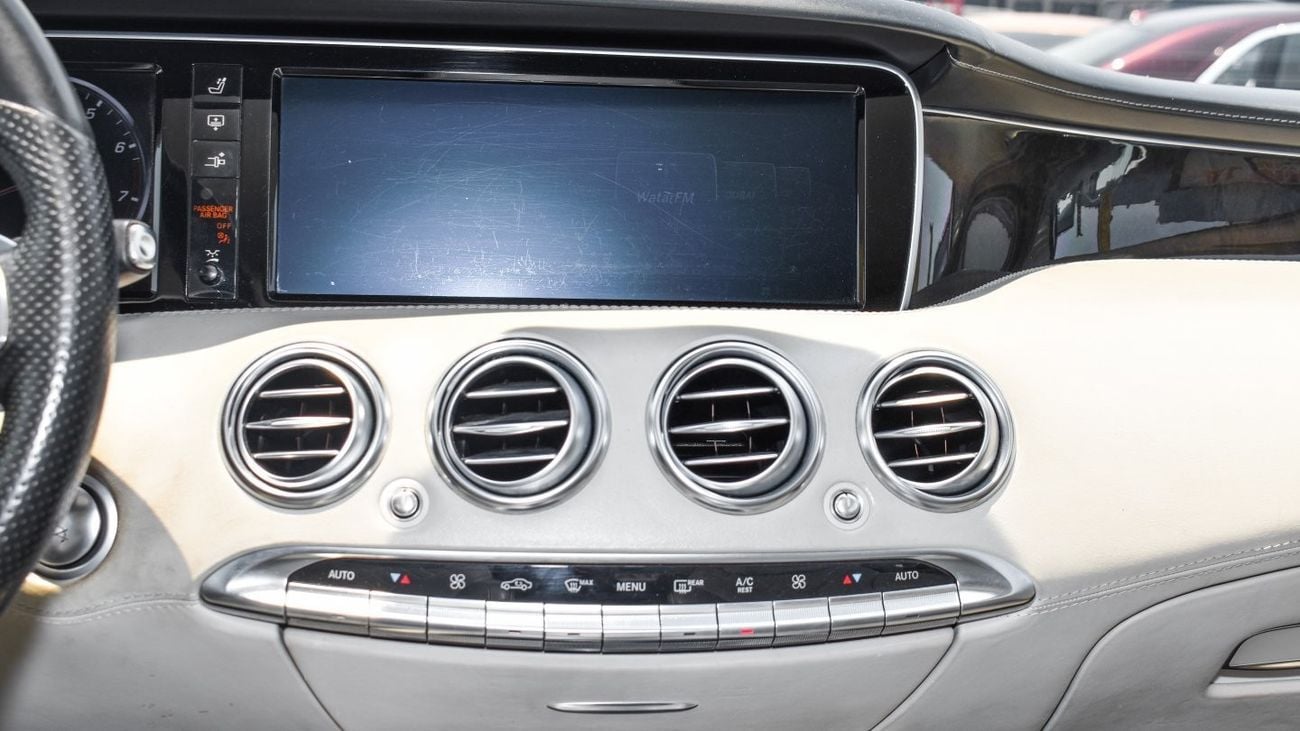 Mercedes-Benz S 500 Coupe 4 Matic