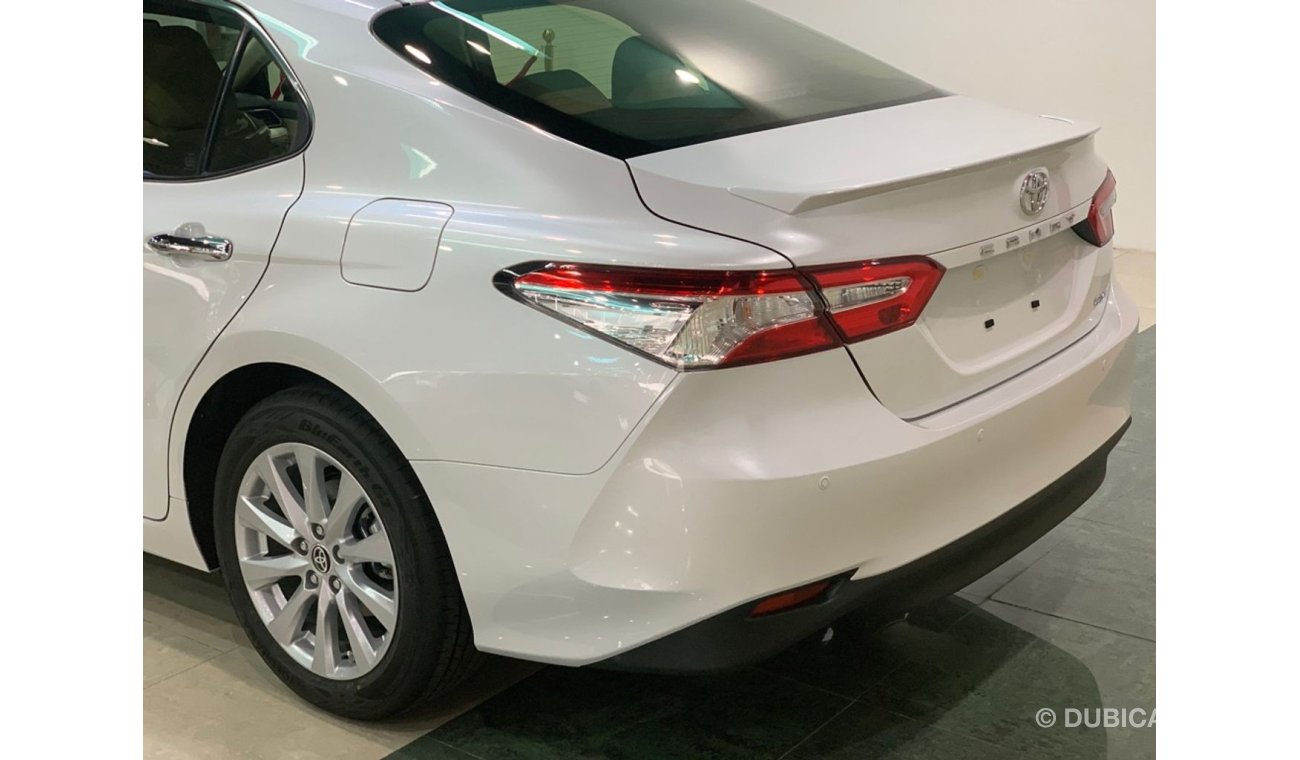 Toyota Camry FULL OPTION V4 MY2020 ( WARRANTY 5 YEARS / UNLIMITED K.M )