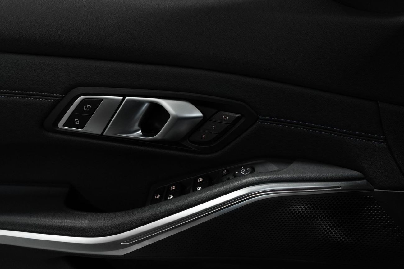 BMW 330i 2021 BMW 330i M Sport / Full BMW Service History