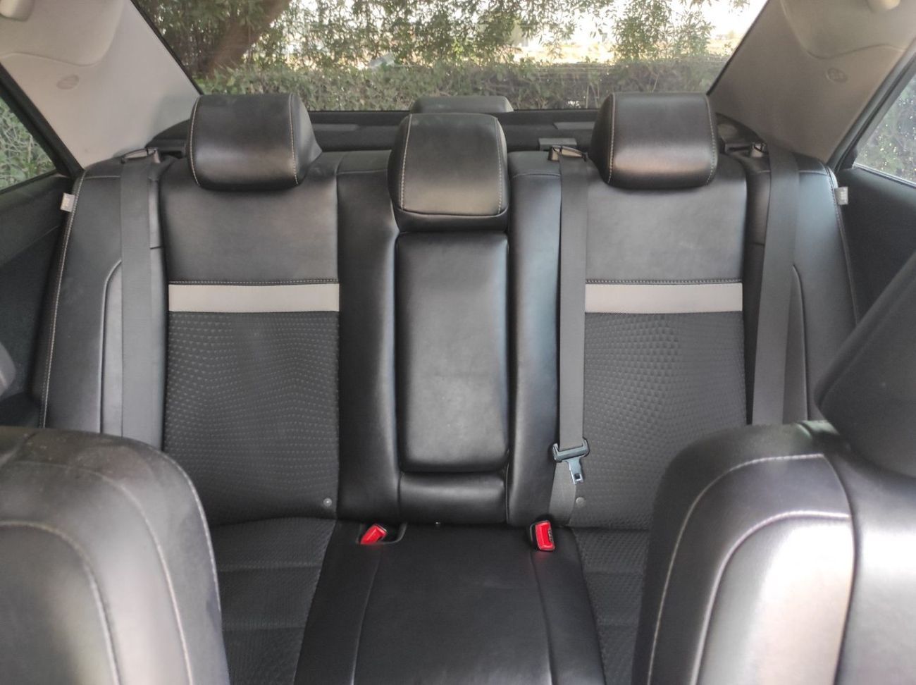 Toyota Camry GLX+ 2.5L Toyota Camry 2014 V4 2.5 Full options no1