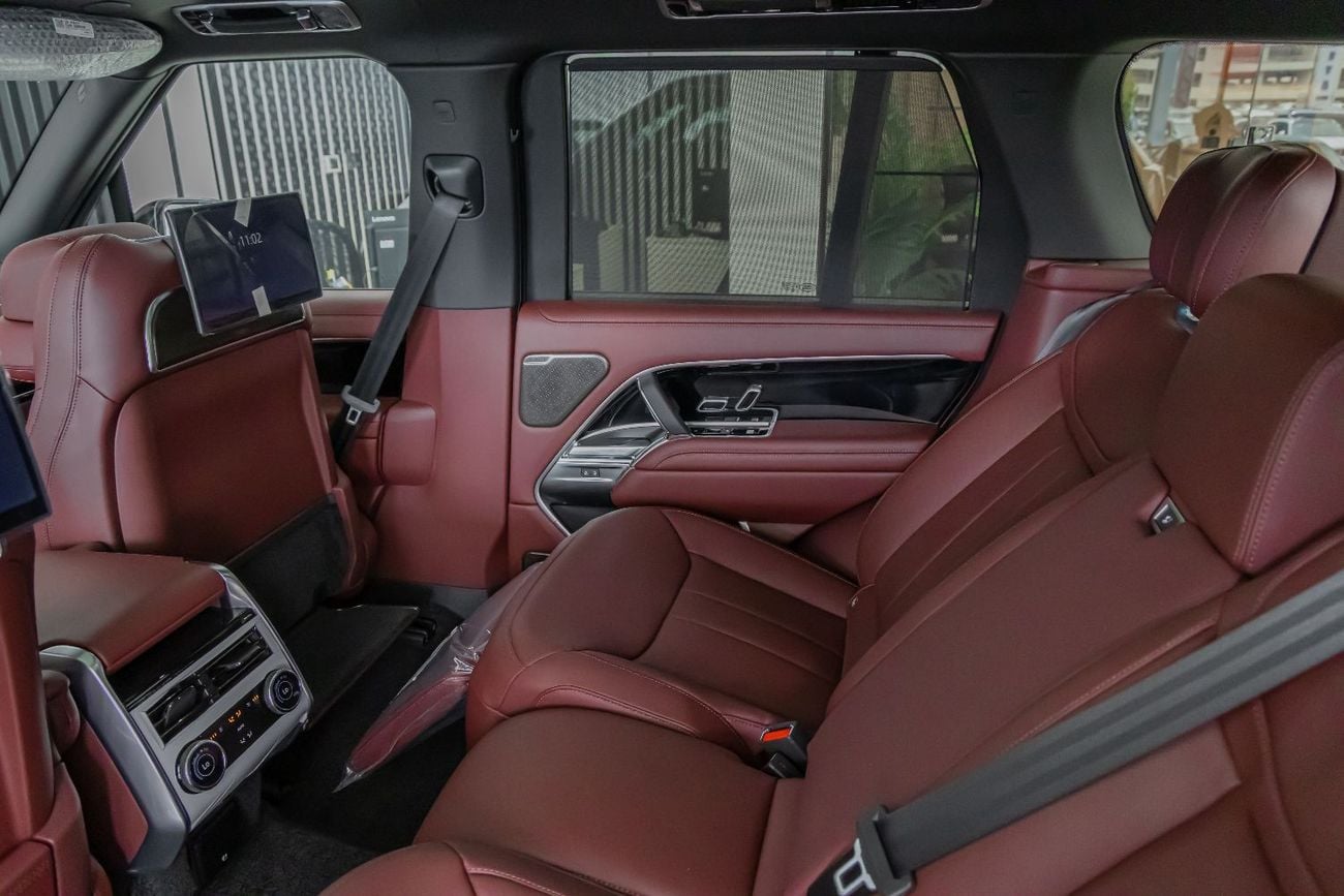 Land Rover Range Rover Land Rover | Range Rover | Autobiography P530 | GCC | VIPSeat | Automatic side steps | 2026 (EXPORT)