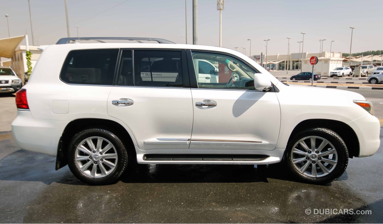 Lexus LX570