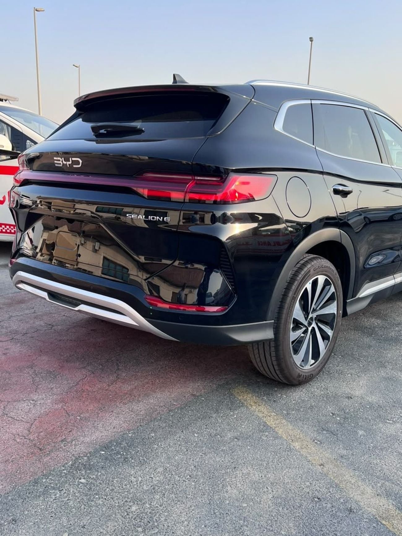 BYD Sealion 06