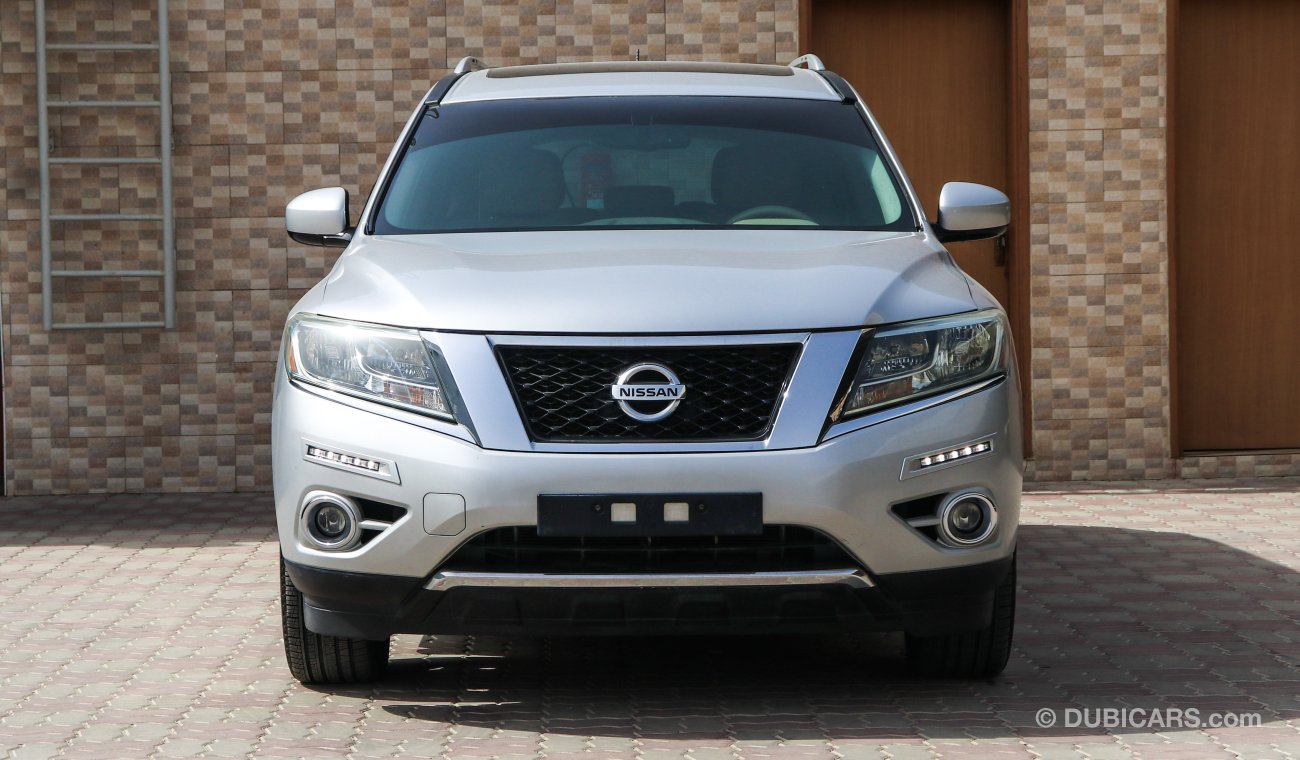 Nissan Pathfinder SV