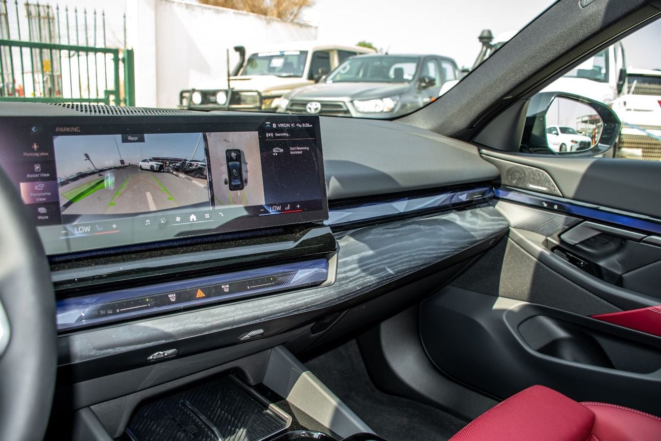 BMW 530i BMW 530i M SPORT SEDAN