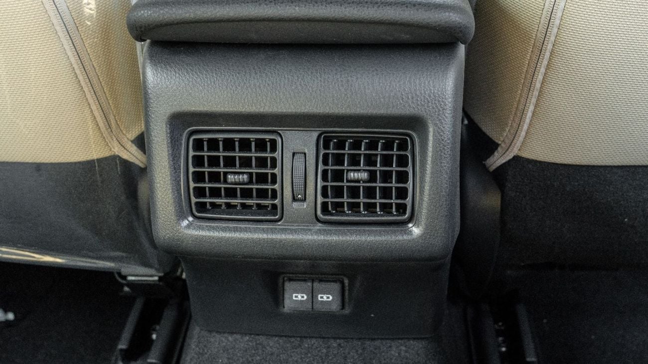 تويوتا كامري LE HEV 2026 Toyota Camry E-plus 2.5L AT Hybrid (Black-Beige)