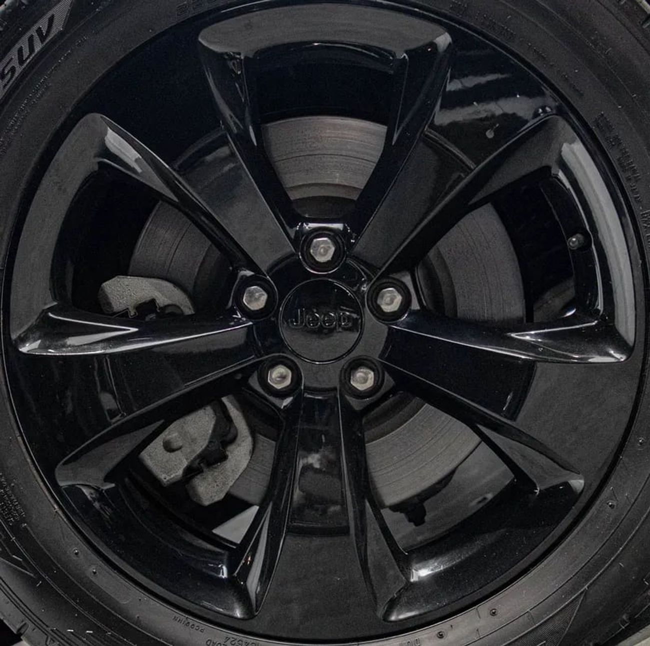 جيب شيروكي Sport 2.4L