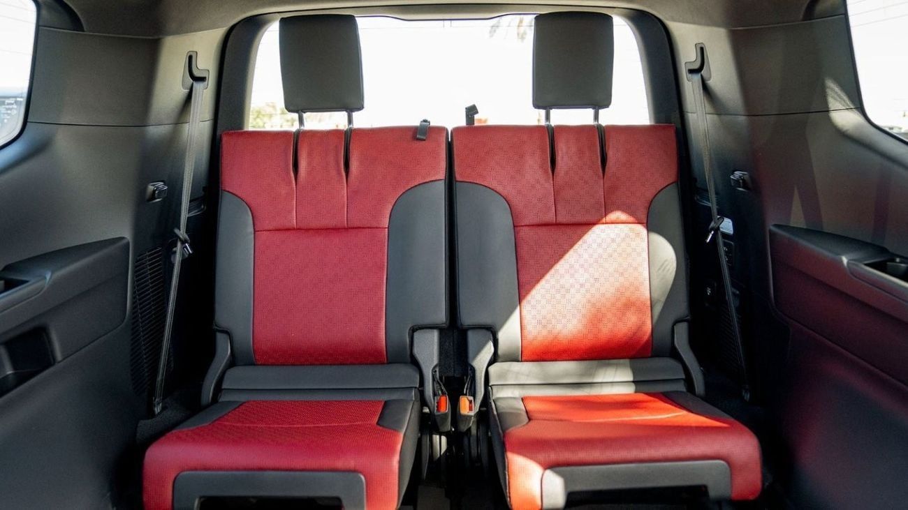 تويوتا لاند كروزر VXR Toyota land cruiser VXR 3.5L Petrol Full Option 2025