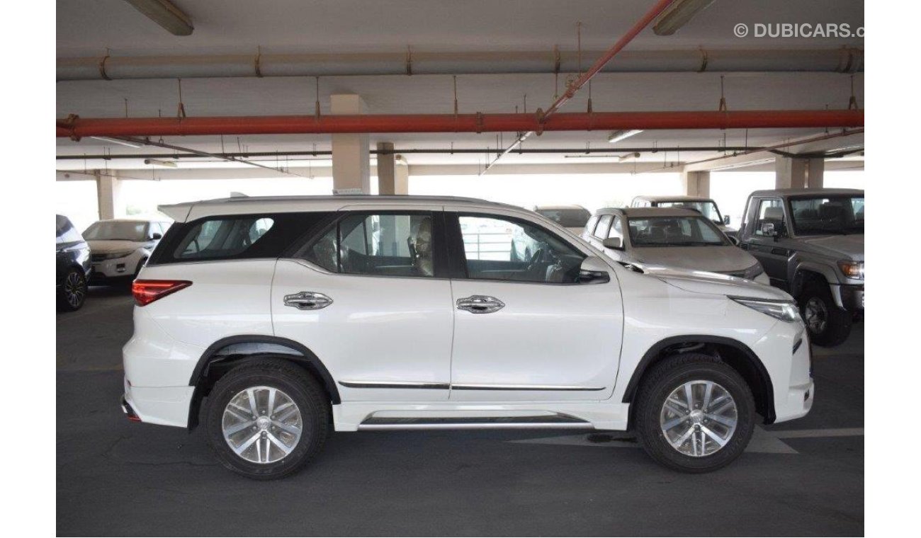 Toyota Fortuner VXR Platinum V6 4.0L Petrol AT With Lexus Kit