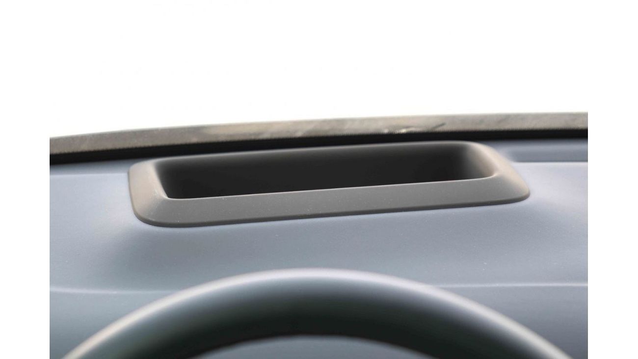 Li Auto L7 2024 Li Auto L7 PRO 1.5 Plug-in Hybrid - Black inside Black | Export Only