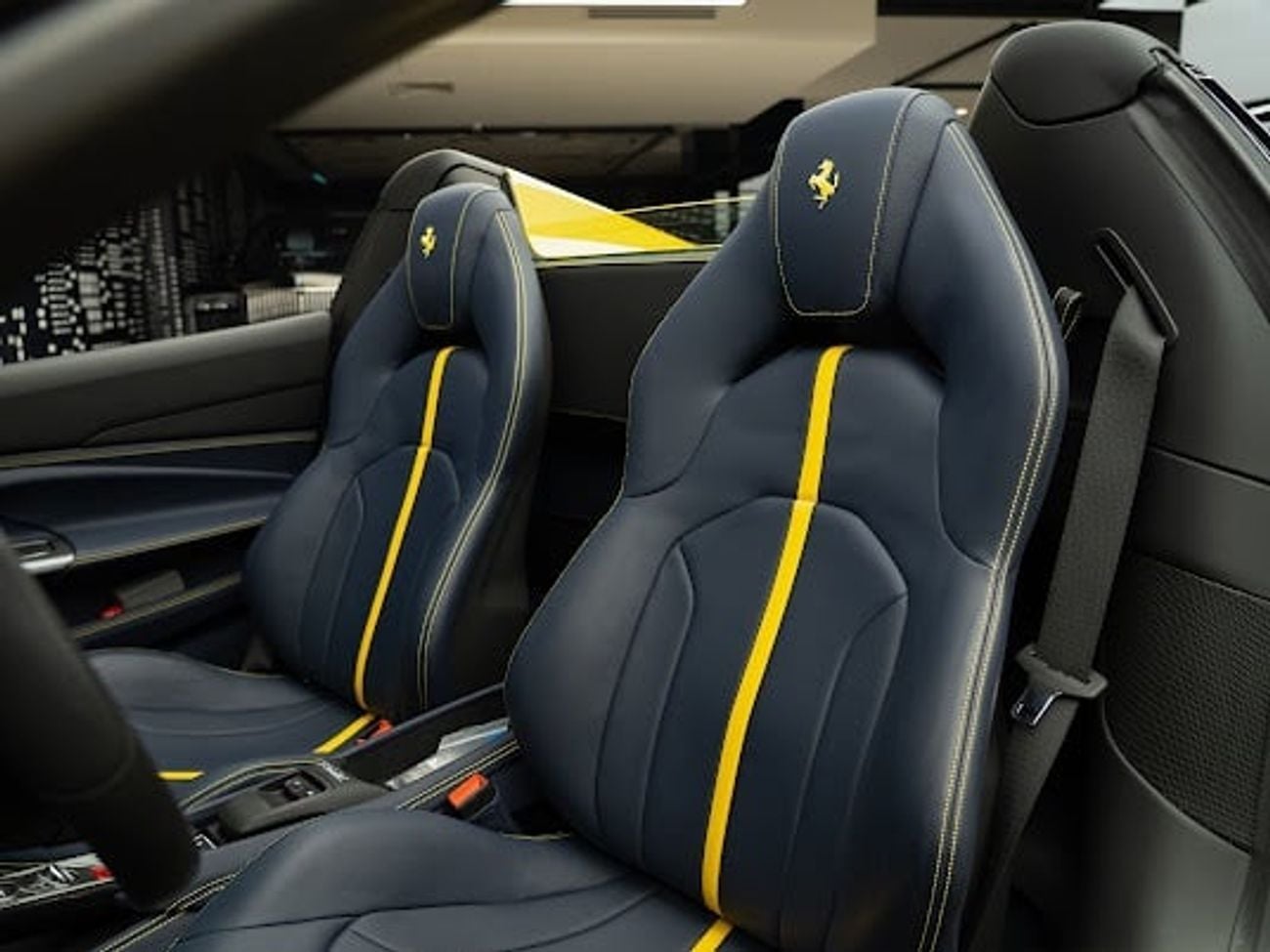 Ferrari F8 Spider STD 3.9T V8