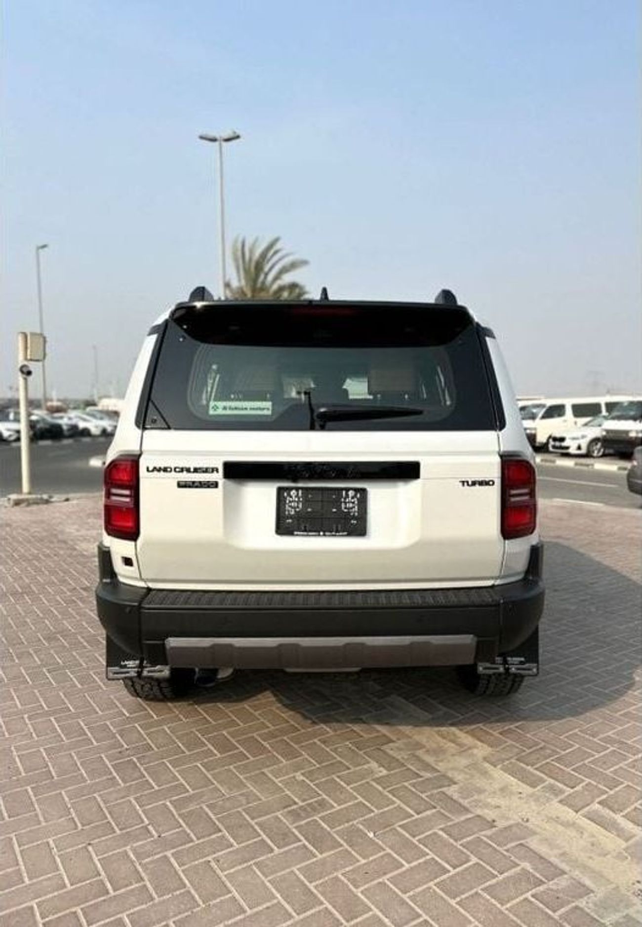 تويوتا برادو Toyota Land Cruiser Prado First Edition 2.4L Al-Futtaim specifications