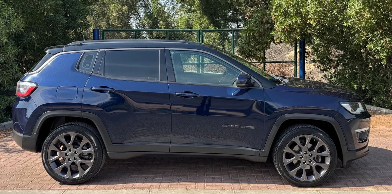 Jeep Compass Limited 2.4L (182 HP)