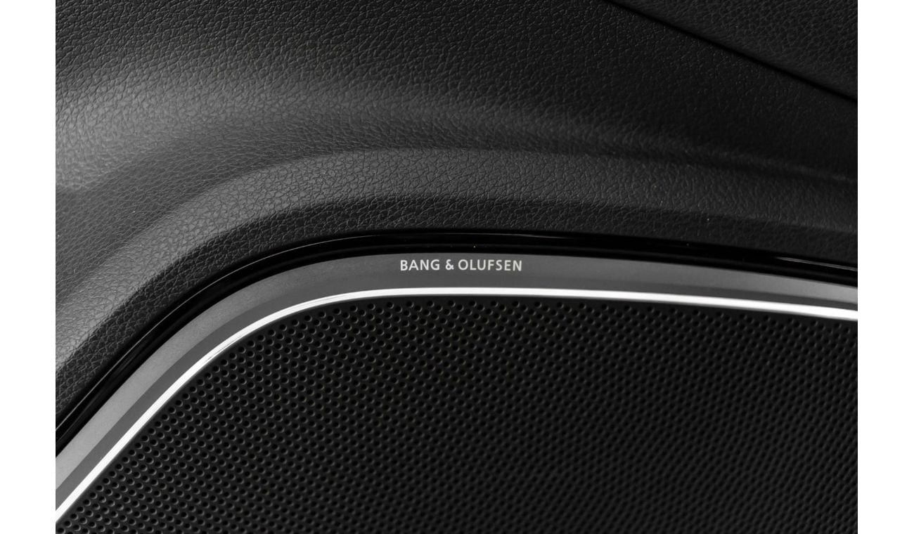 أودي RS3 TFSI quattro 2.5L (400 HP) Sedan