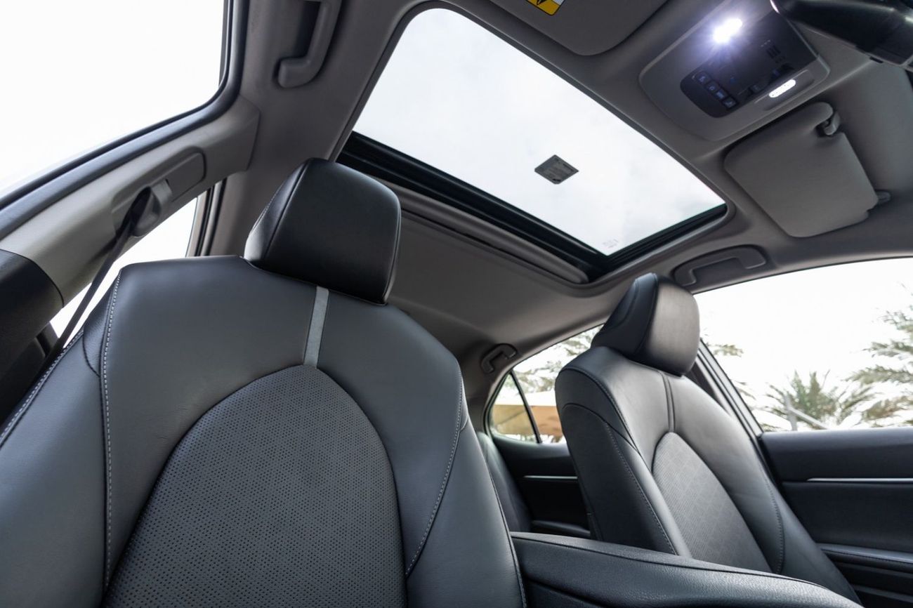 Toyota Camry Sport