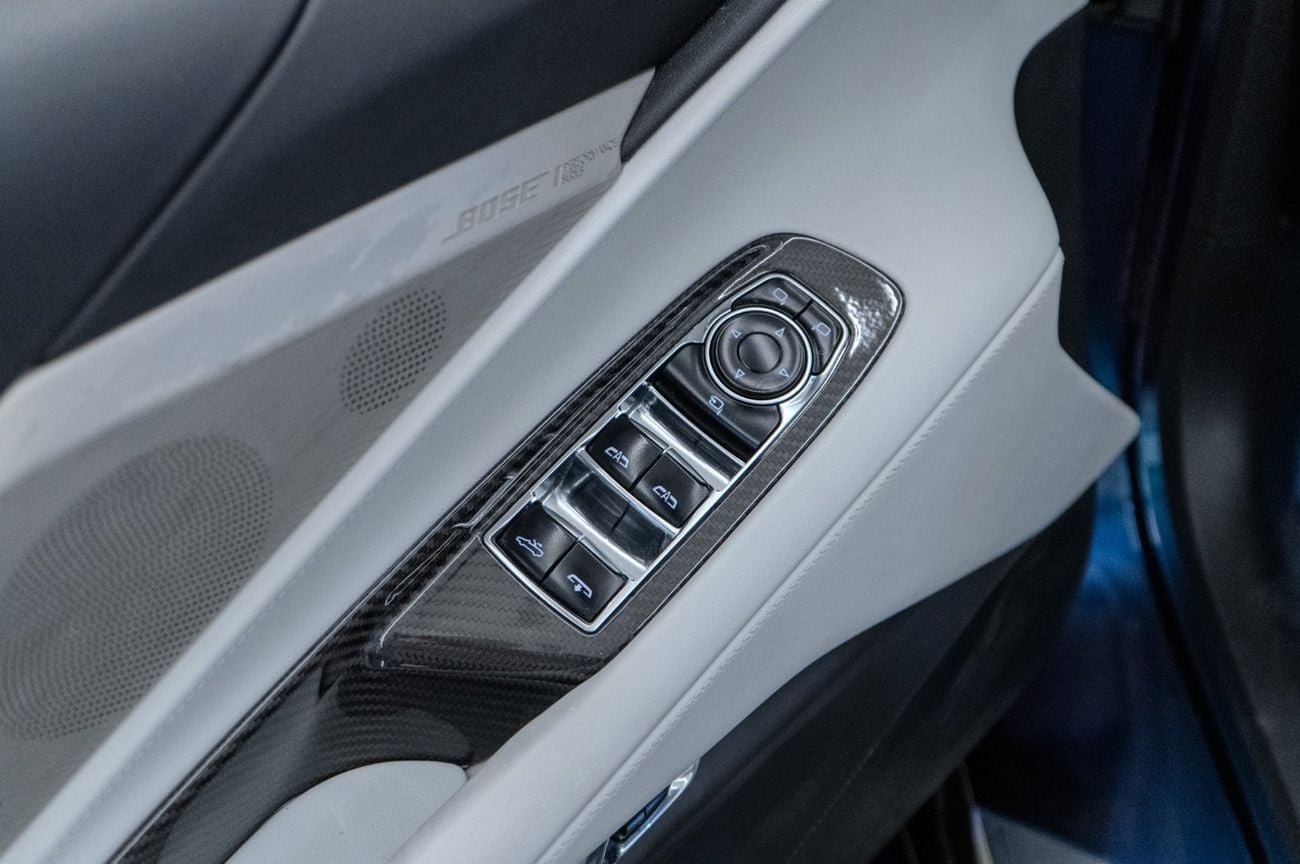 Chevrolet Corvette 2LT 6.2L (495 HP) Convertible 2022 Chevrolet Corvette Stingray, Automatic Hardtop Convertible, GCC S