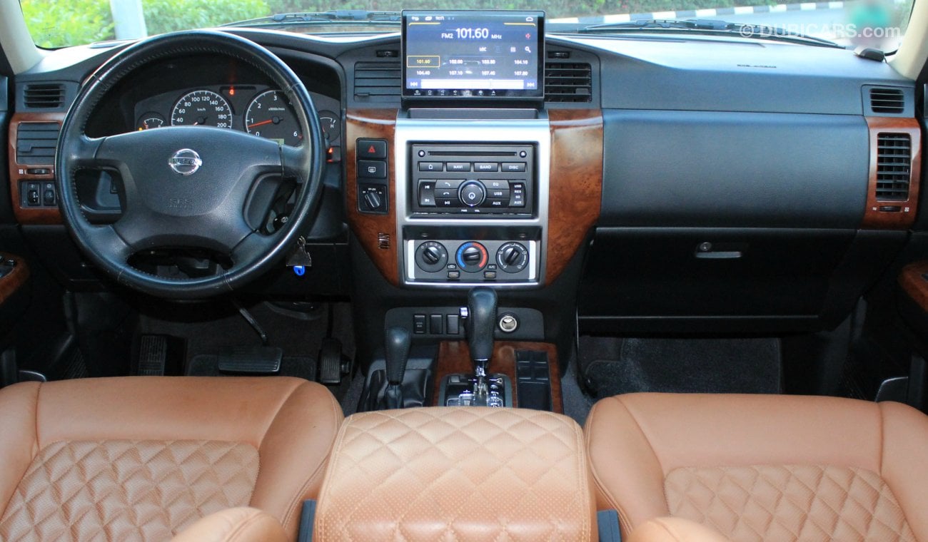 Nissan Patrol Safari Capsule - Automatic Transmission - Leather Interiors - excellent condition