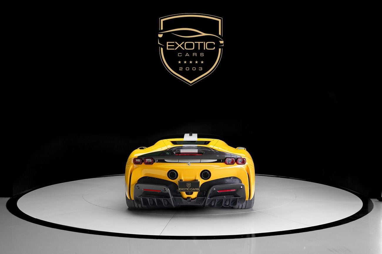 فيراري SF90 ستراديل STRADALE