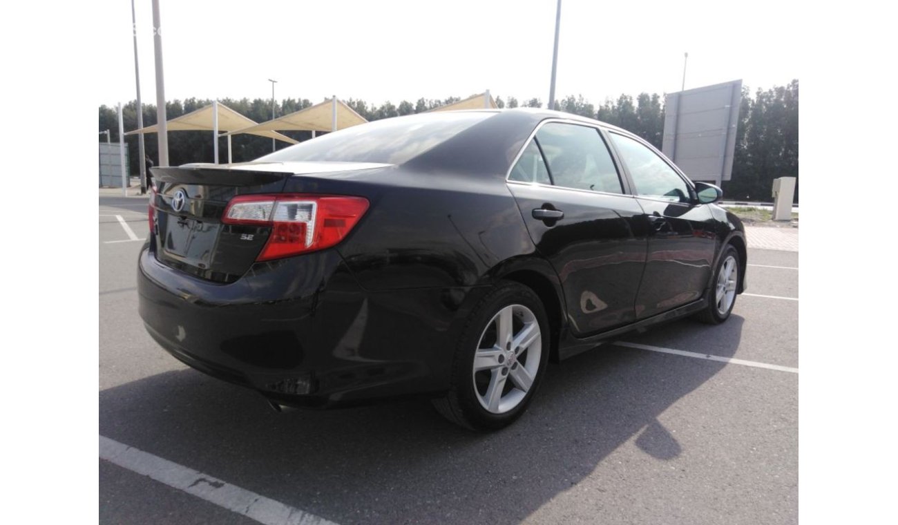 Toyota Camry Toyota camry 2013 SE very celen car for sale