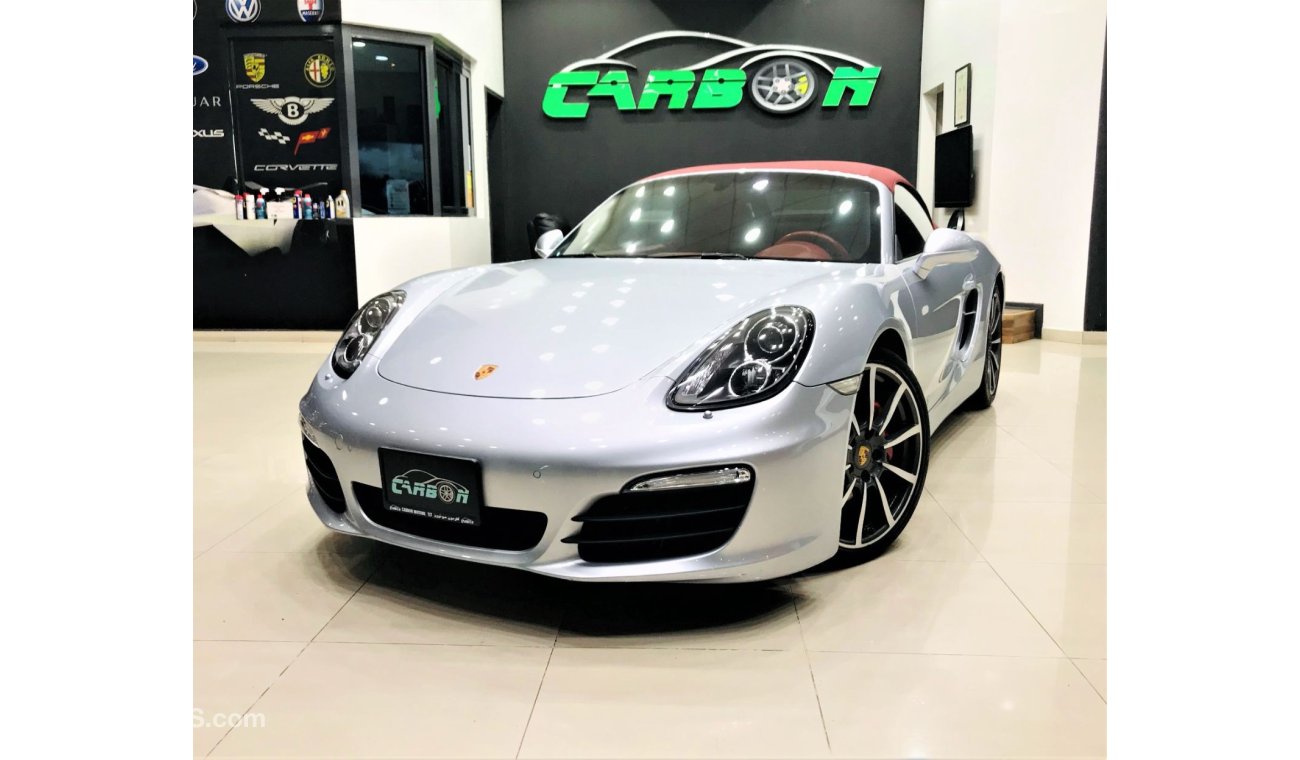 بورش بوكستر أس PORSCHE BOXSTER S 2015 IN IMMACULATE CONDITION WITH ONLY 32K KM FULL SERVICE HISTORY FOR 169K AED